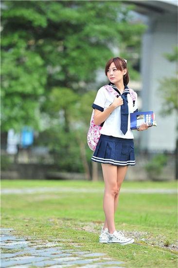 草莓视频免费观看截图3