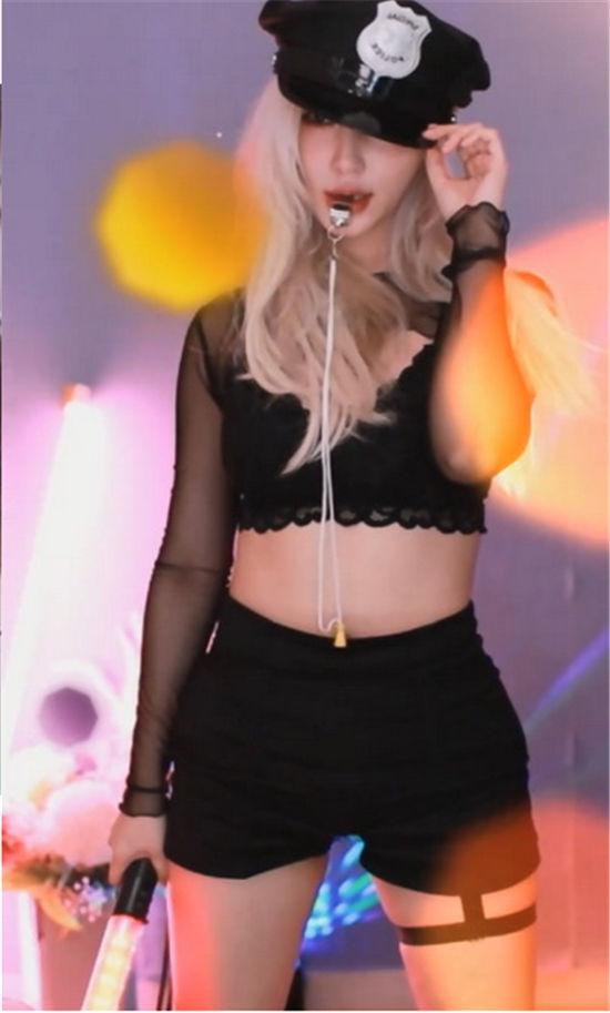 伊人直播无限制观看污版截图4