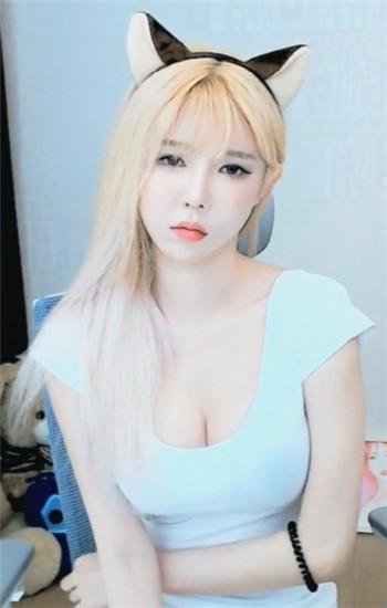 秋葵视频app男人的加油站截图2