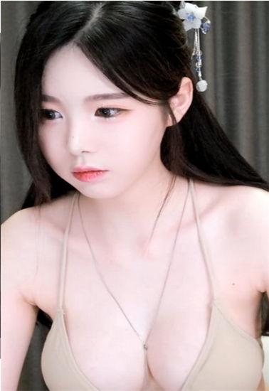 暖暖美女直播污版截图3