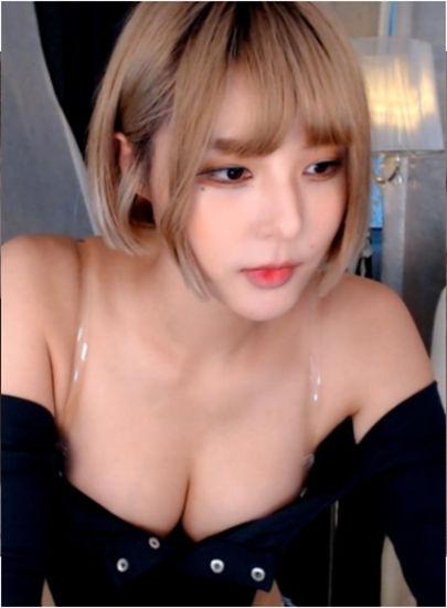 五月丁香久久丫app破解版截图2