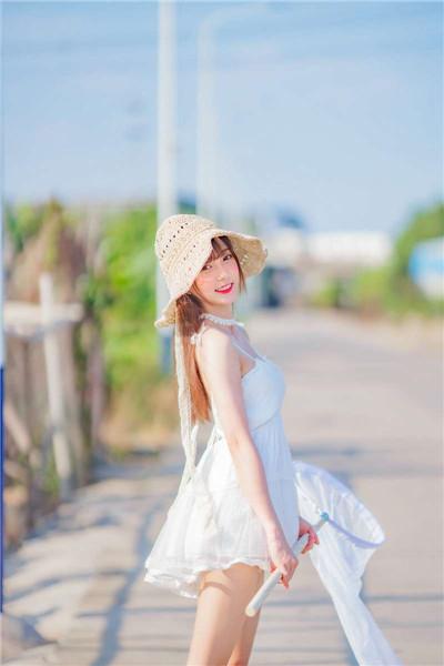 Download the latest version of BaLeTV APP and download the webmaster statistics