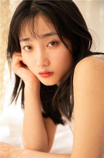 Unlimited viewing of strawberry, loofah, sunflower, cucumber, duck neck and piglet