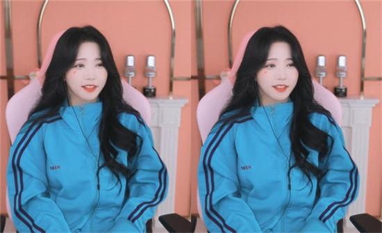 Strawberry app releases yourself lite version late at night