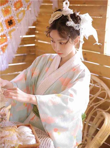 Watch the full version of Wild Flower Video online for free on your mobile phone