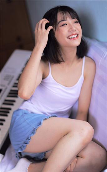 花季传媒免费网站入口ios截图0