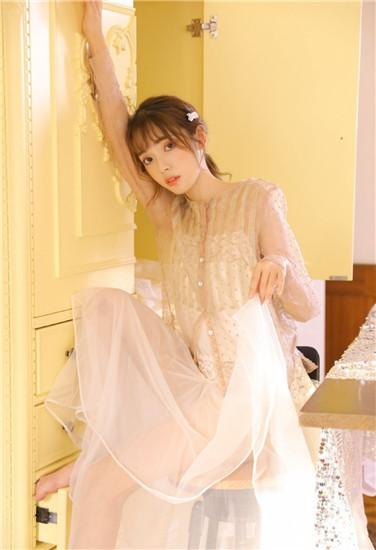 Strawberry Luffa Green Giant Black Technology App