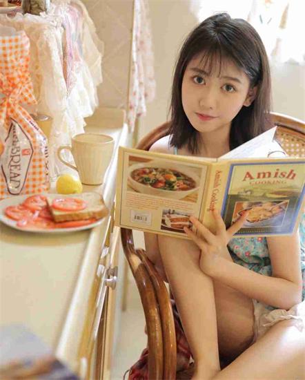 Banana Apple Green Giant APP