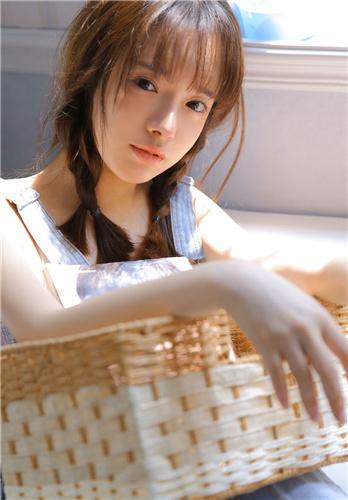 嘟嘟嘟正在播放视频截图2