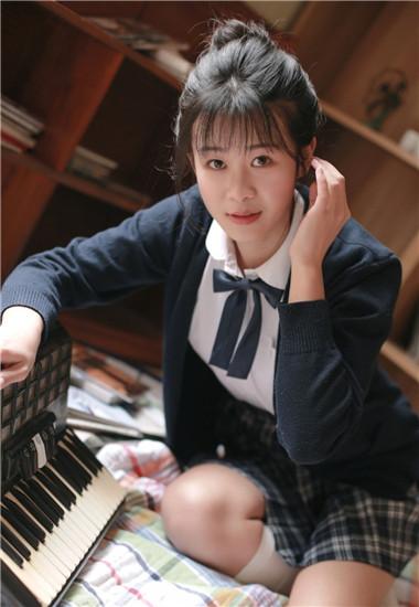 Watch Starry Sky Media online for free in high definition, Little Sweet Bean