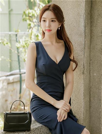 Strawberry, loofah, sunflower, cucumber, durian