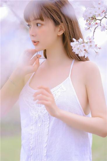 花季v3.072每天免费三次解锁版葫芦娃截图0