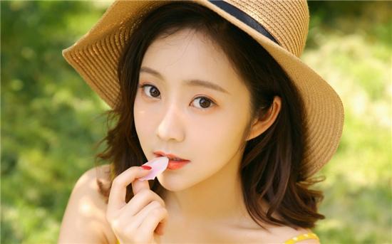 Strawberry pig sg loofah