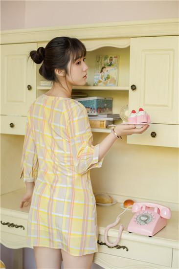 暖暖视频免费高清截图0