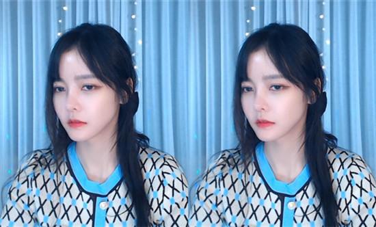 Poker live streaming software app free download and installation for iOS