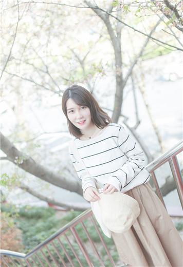 Download the lightweight version of Douhu Tantan