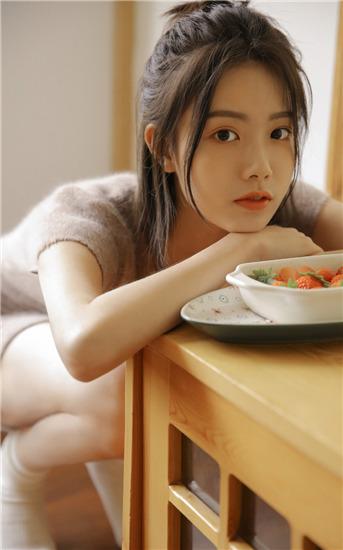 Domestic one card 2 cards 3 cards 4 cards film and television jelly apple version