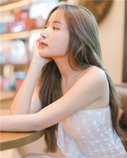 ZOOM and HumanityZOOM HD Version