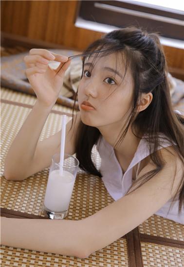 丝瓜草莓向日葵幸福宝奶茶解锁版截图0