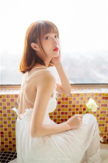 Watch Hulk with Loofah, Banana, Strawberry and Sunflower online for unlimited viewing