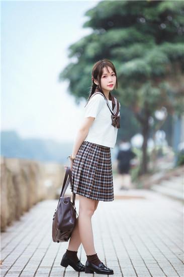 Watch Chengquan video online for free in high definition and pure version