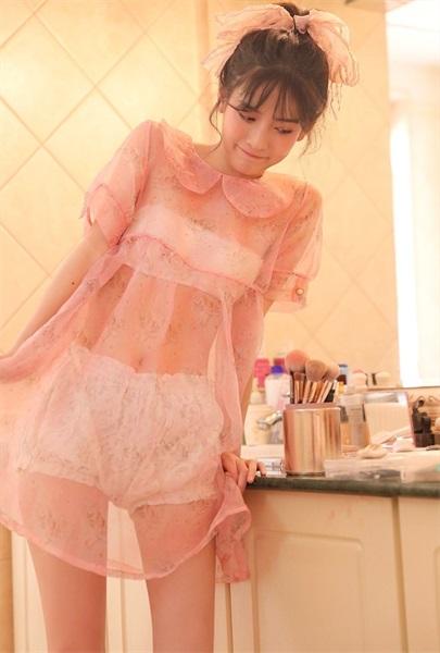 Piggy Strawberry Luffa Release Yourself Late Night Lyrics App