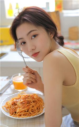 精品卡1卡2卡3截图2