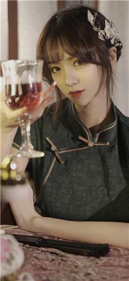 Strawberry Guava duck neck app happiness treasure unlimited viewing