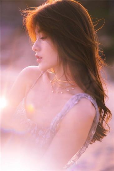 蕾丝视频免费看片截图2