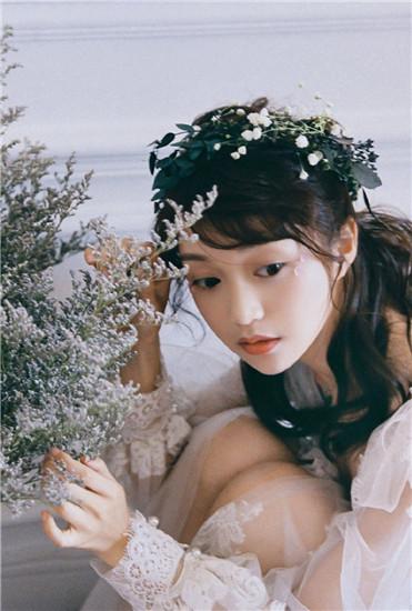 Watch Primrose video online for free in HD lite version