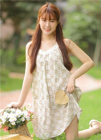 Sunflower spots 卐stains area one and two