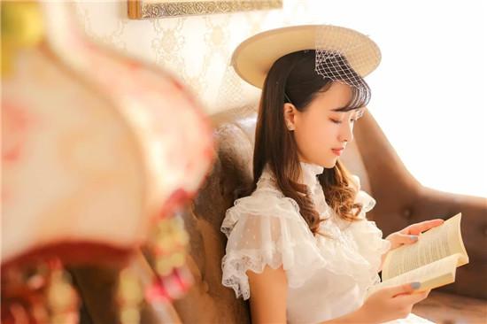 大菠萝app福引导welcome