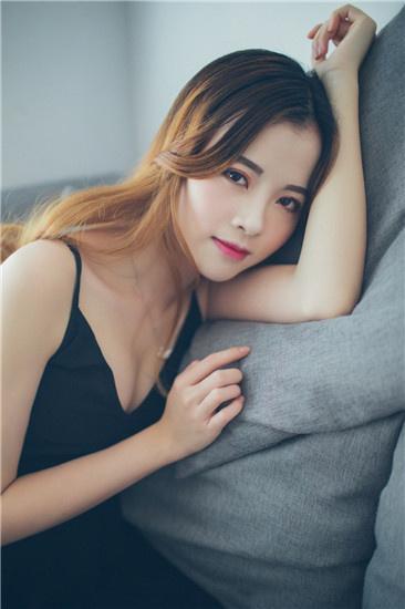 新版猫咪必火直播APP截图2