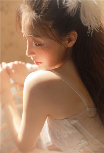 草莓榴莲向日葵丝瓜18岁汅下载截图0