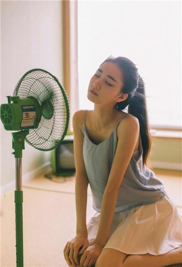 Watch Xiaoxiao video online for free in high definition