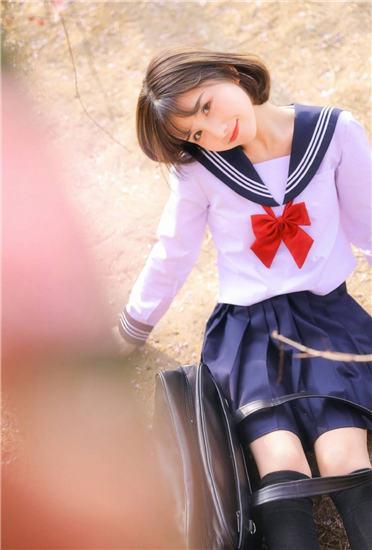 The old strawberry loofah app endorsed by Luo Zhixiang