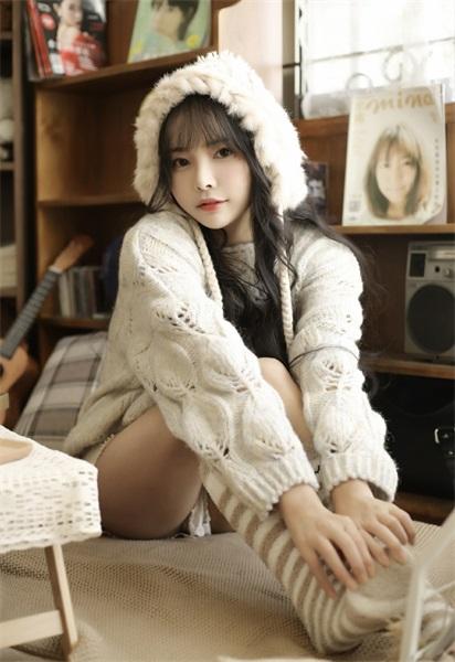 Watch the full version of Aiyo video online resources