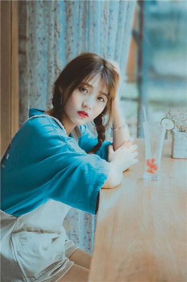 The new durian app will keep you entertained