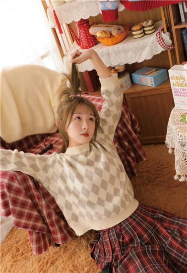 Durian Strawberry Guava Sunflower Okra Durian