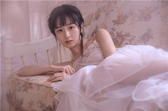 榴莲草莓丝瓜向日葵黄瓜榴莲视频精简版截图0