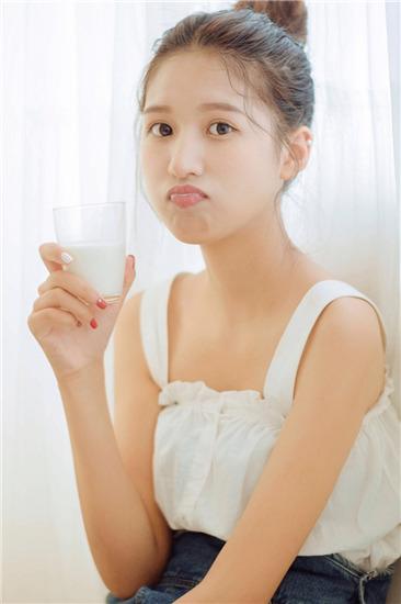 Asia Card One Card 2 Cards Three Cards 4 Cards 5 Cards 3 Cards