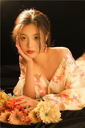 Download the old version of Okamoto Video that you watch three times a day