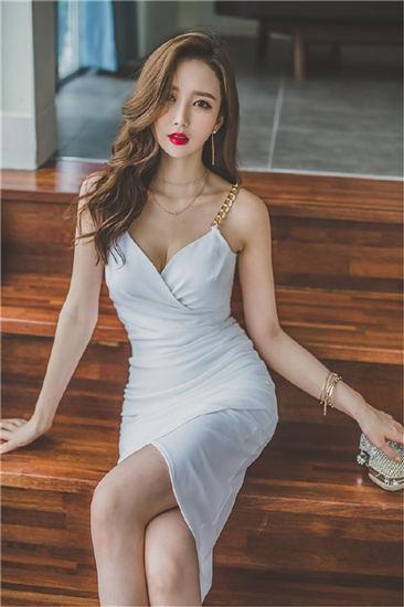 满18点此安全转入2023截图1