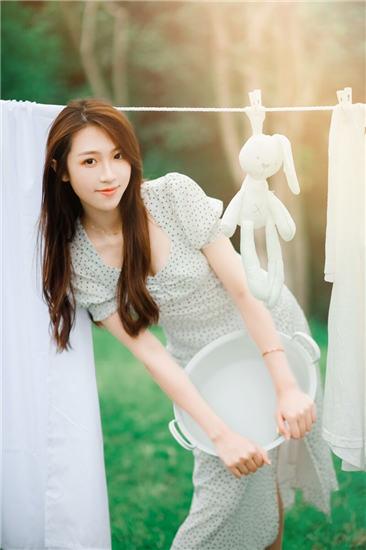 Unlimited viewing of strawberry banana loofah green giant durian candy heart