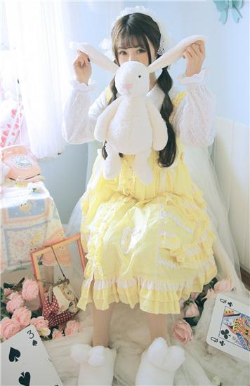 Tadpoles Luffa Lychee Durian Cherry