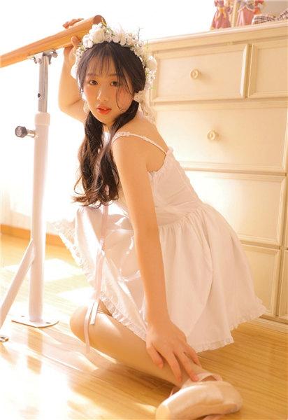 Free website to watch strawberry video mv online with unlimited viewing