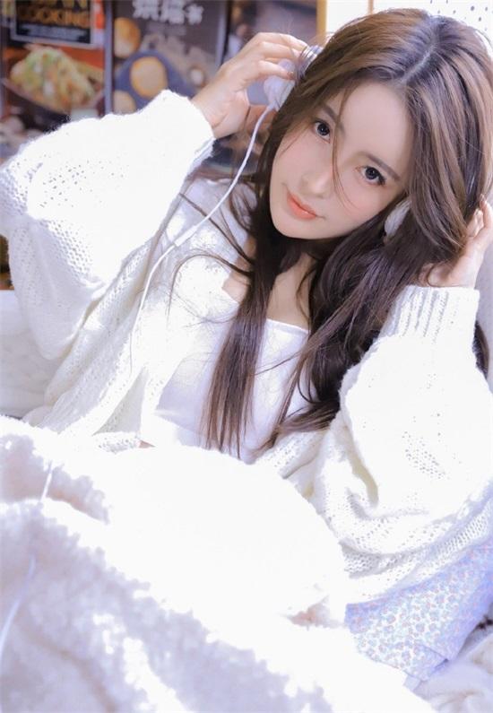 Free viewing of Wild Flowers Japan Animation Mobile Version