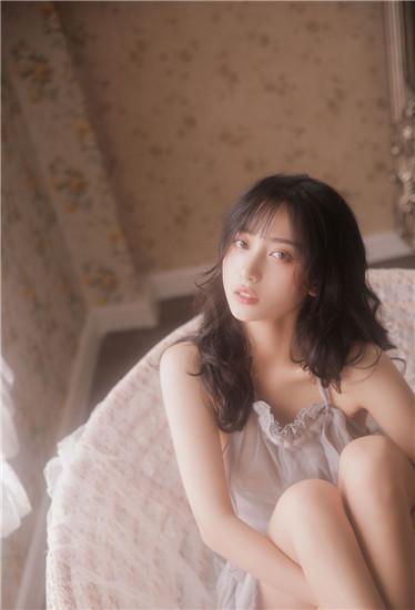 а Paradise latest version Chinese online download ios dirty version