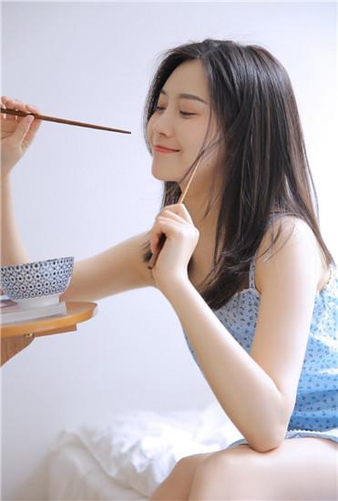 Strawberry, loofah, guava, cherry, okra, tadpole, durian app