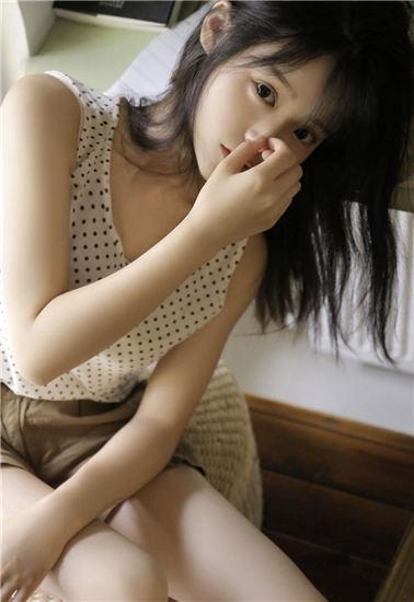 I couldn't sleep alone at night and secretly watched B station video software.